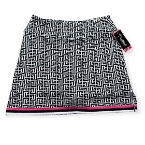 NEW Golftini Skort Women's XS Black White Ebb and Flow Pull On Geometric Skirt